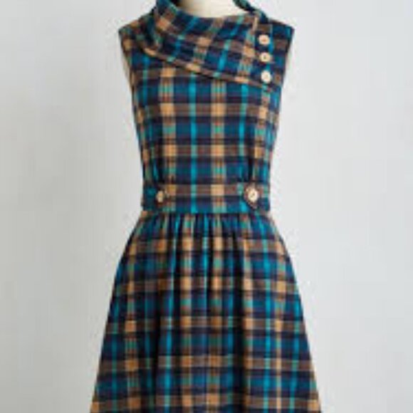 Modcloth "Coach Tour" Plaid Dress - Picture 3 of 5